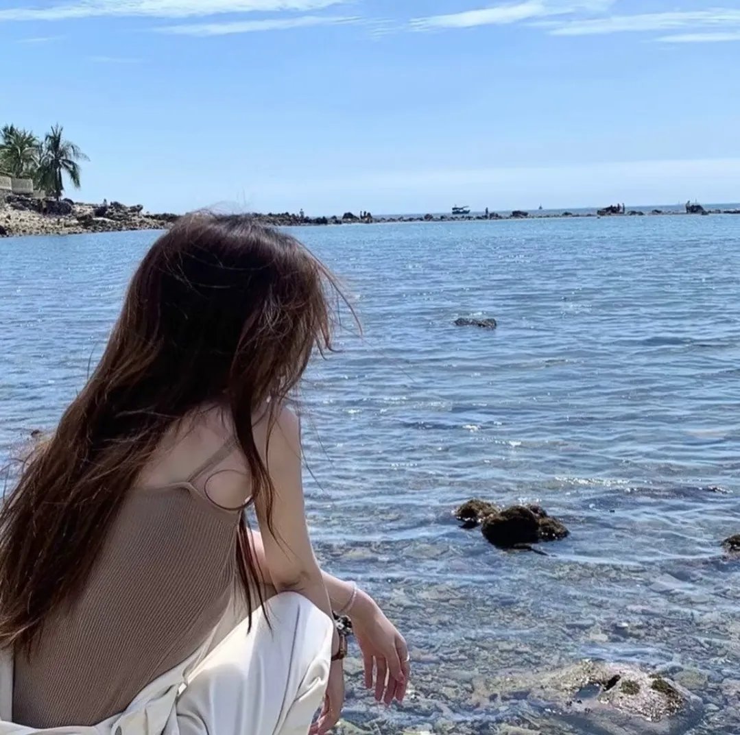 太阳总在左边